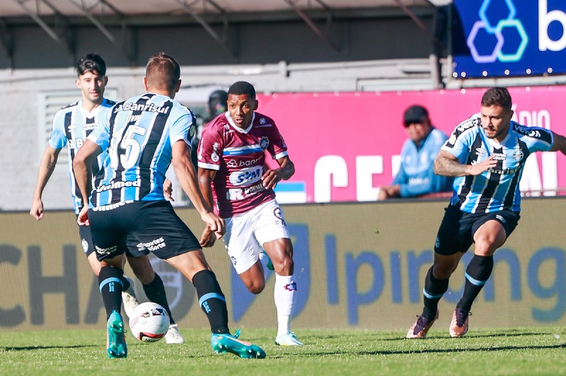 Caxias não poderá contar com três jogadores emprestados pelo Grêmio na  final do Gauchão - RDCTV - Rede Digital de Comunicação