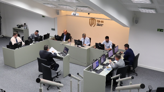 Ao vivo: acompanhe a sessão de julgamentos de 14 de abril